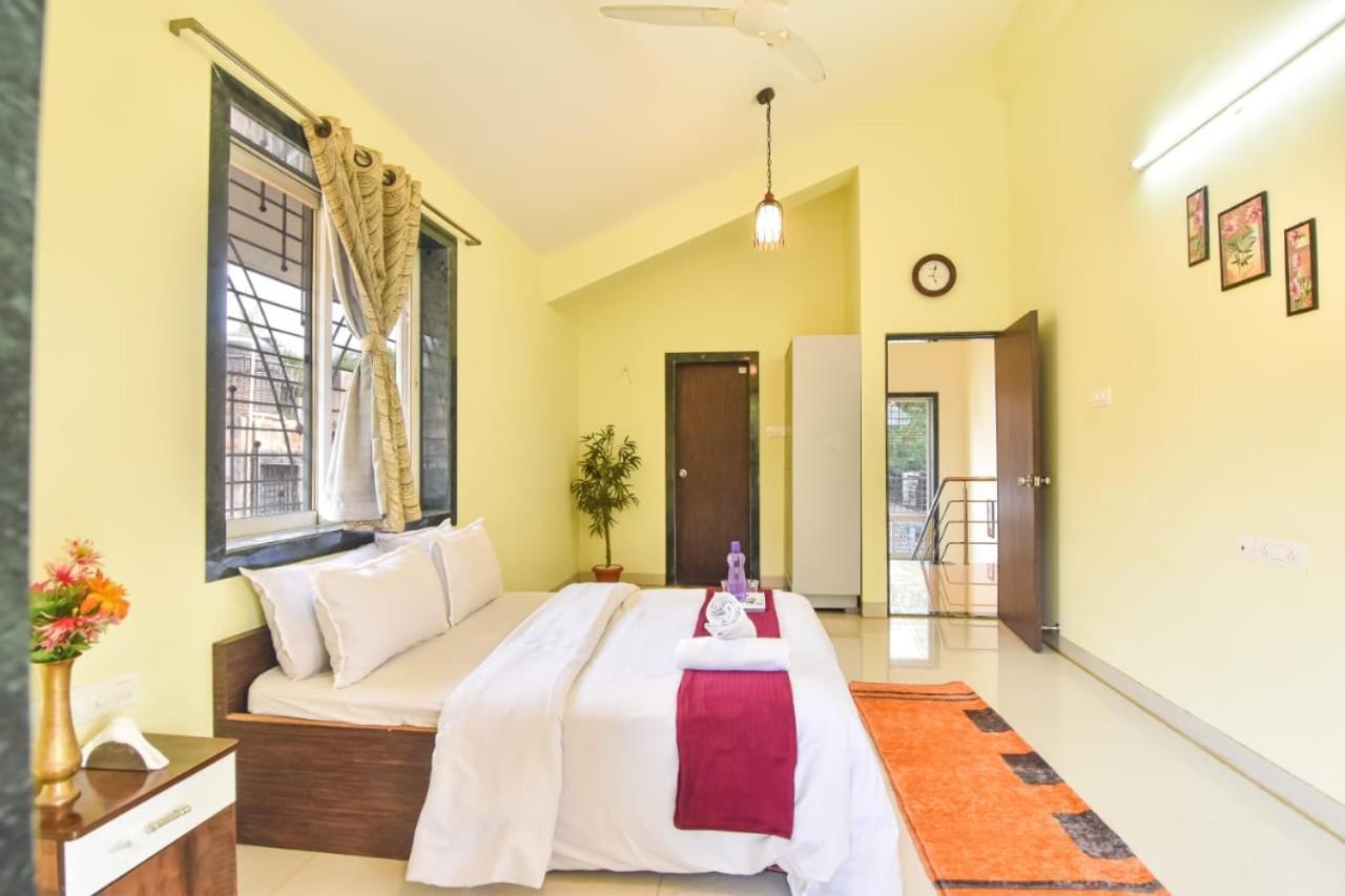 로나발라 Pine View 2Bhk 빌라 외부 사진