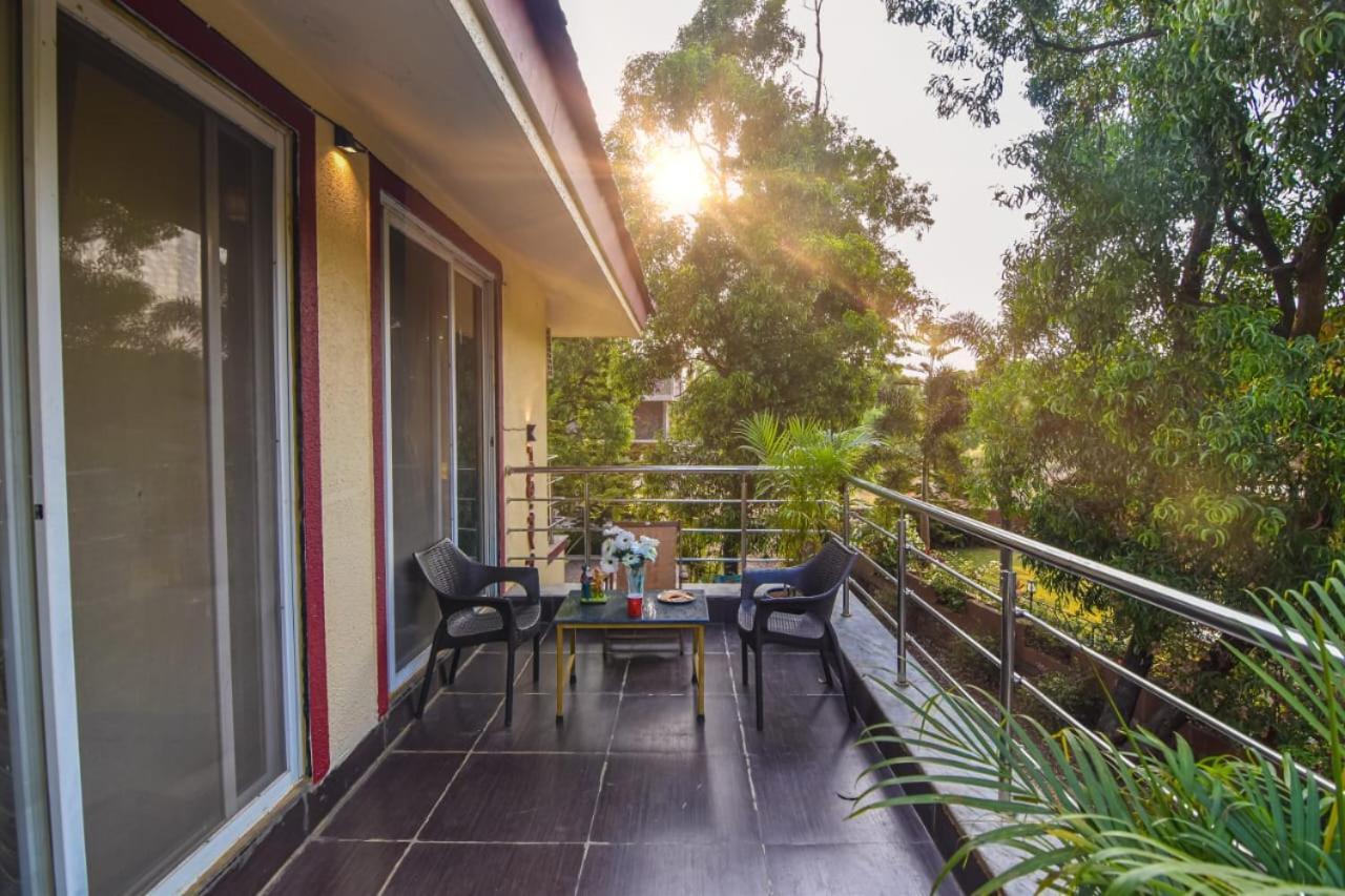 로나발라 Pine View 2Bhk 빌라 외부 사진