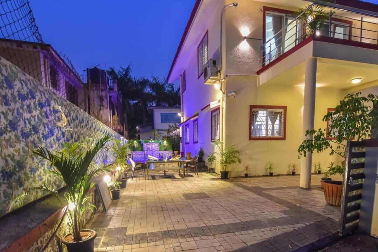 로나발라 Pine View 2Bhk 빌라 외부 사진